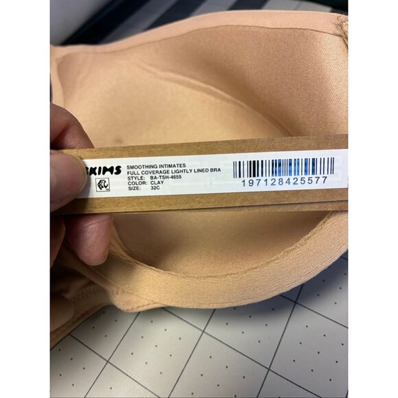 SKIMS NWT Full Coverage Lightly Lined Bra in Clay Size 32C - Picture 8 of 8